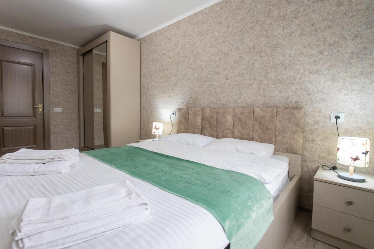 Ninia'S Apartment Kutaisi Zewnętrze zdjęcie